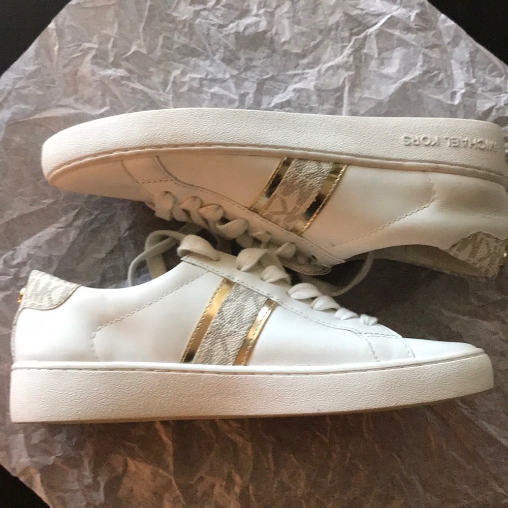 Micheal Kors Sneakers
